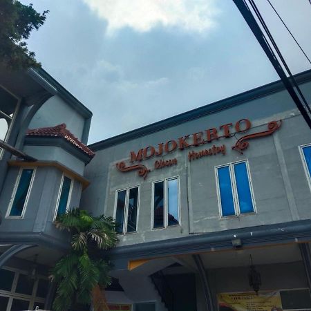 Mojokerto Classic Homestay Exteriér fotografie