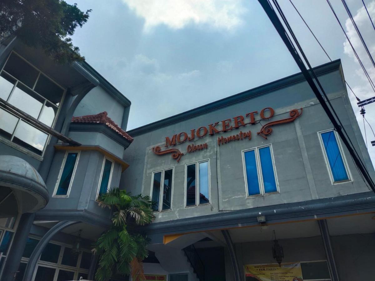 Mojokerto Classic Homestay Exteriér fotografie